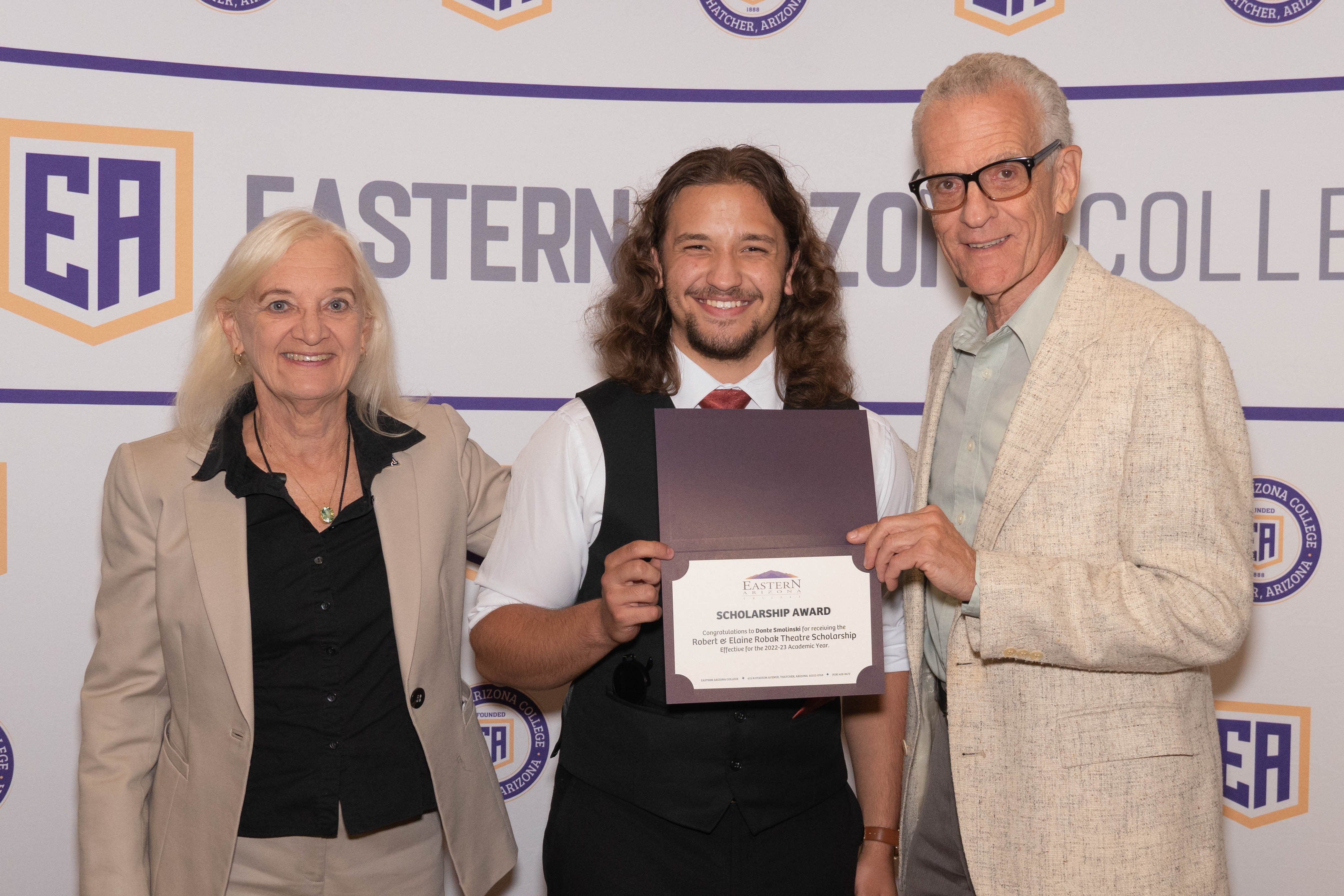 2023 Robert Robak recipient