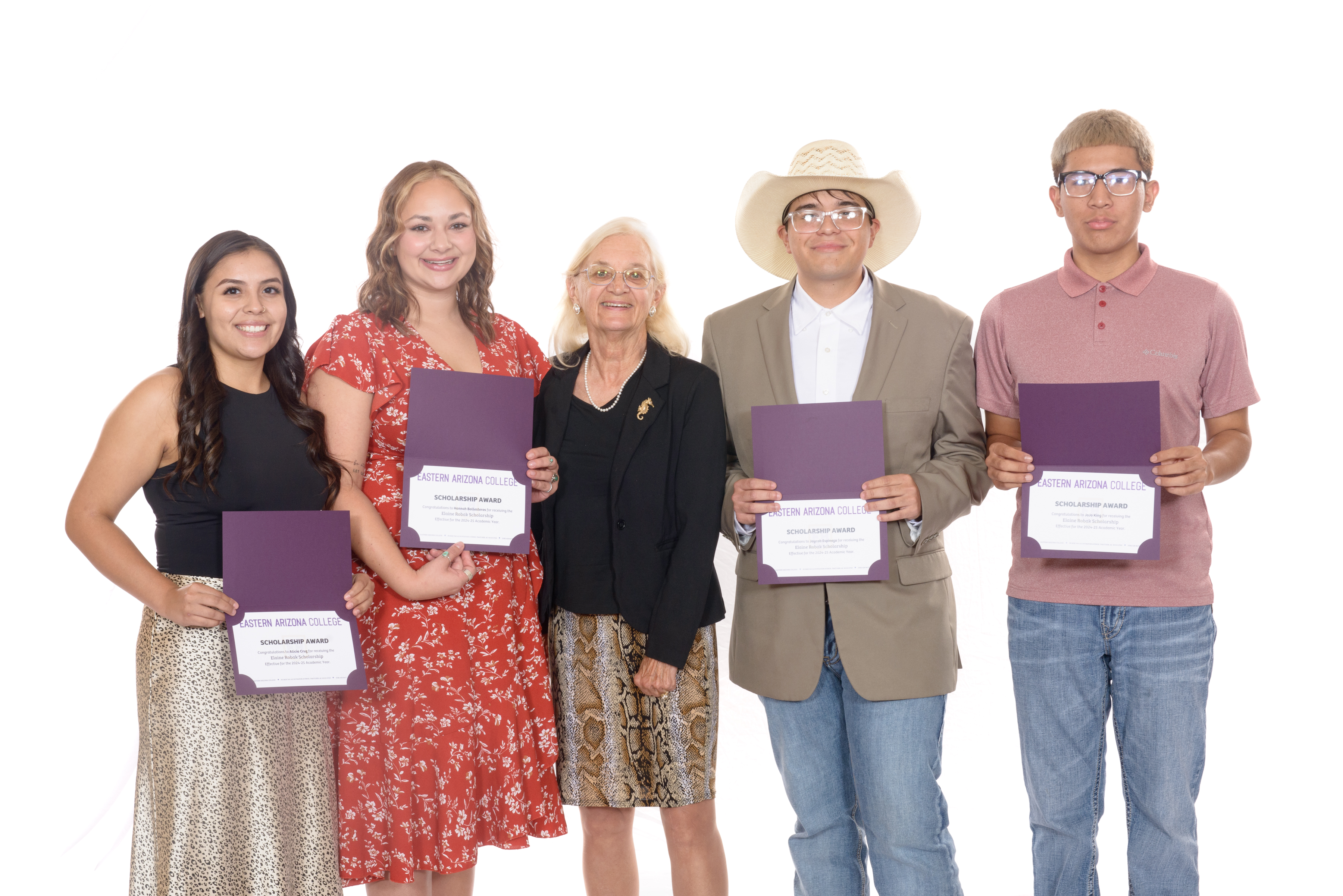 2025 Elaine Robak Scholarship